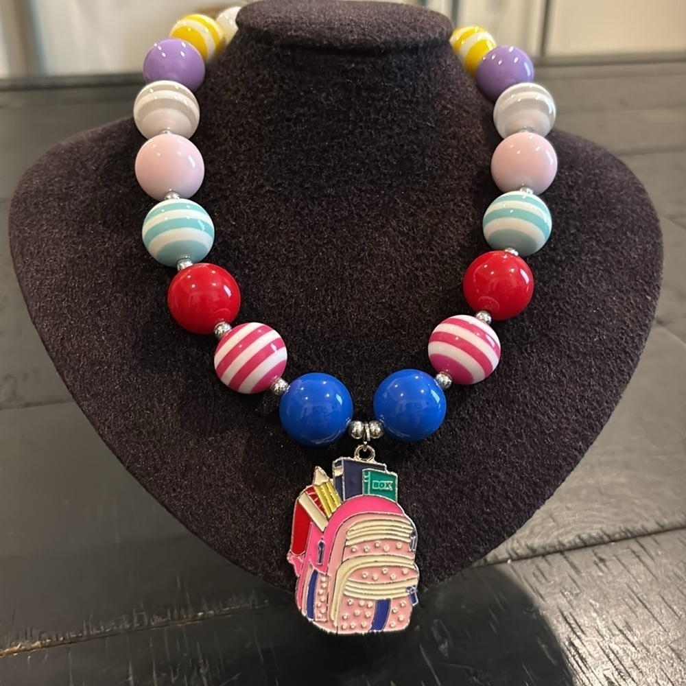 BACK TO SCHOOL BUBBLE GUM BEAD NECKLACE W/BACKPACK PENDANT - Picture 1 of 8
